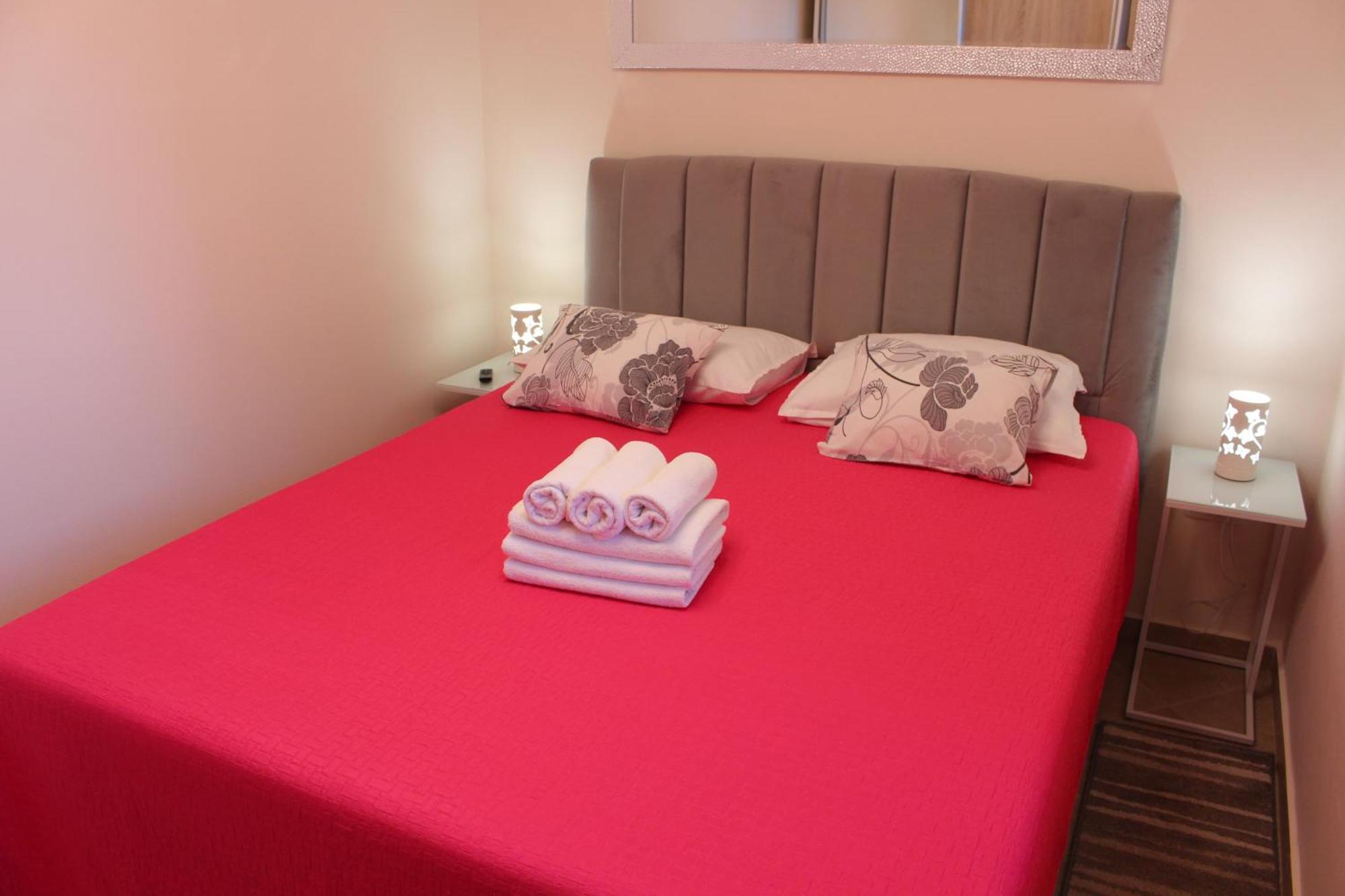 King Apartments Nin Esterno foto