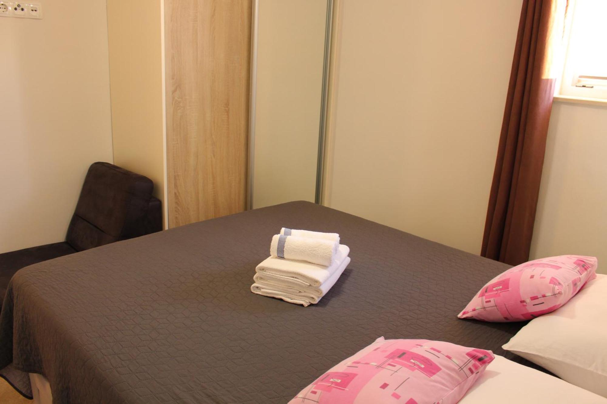 King Apartments Nin Esterno foto